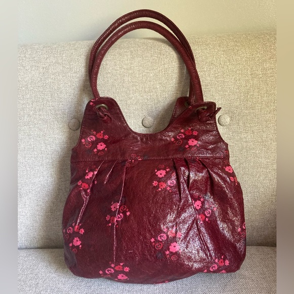 Burgundy O’Neill shoulder bag with pink floral print - Picture 2 of 8